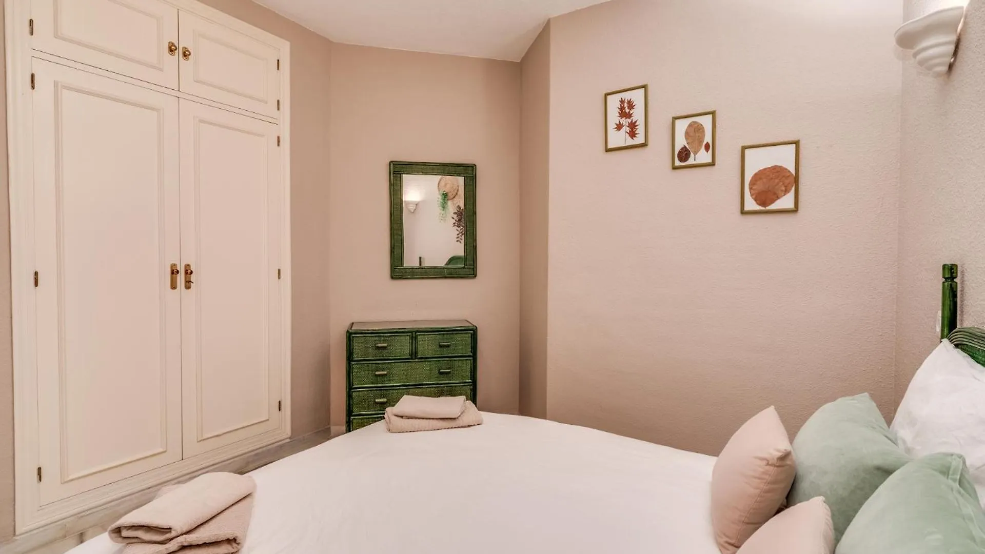 Geweldig Appartement Met Zeezicht! Mijas 0*,